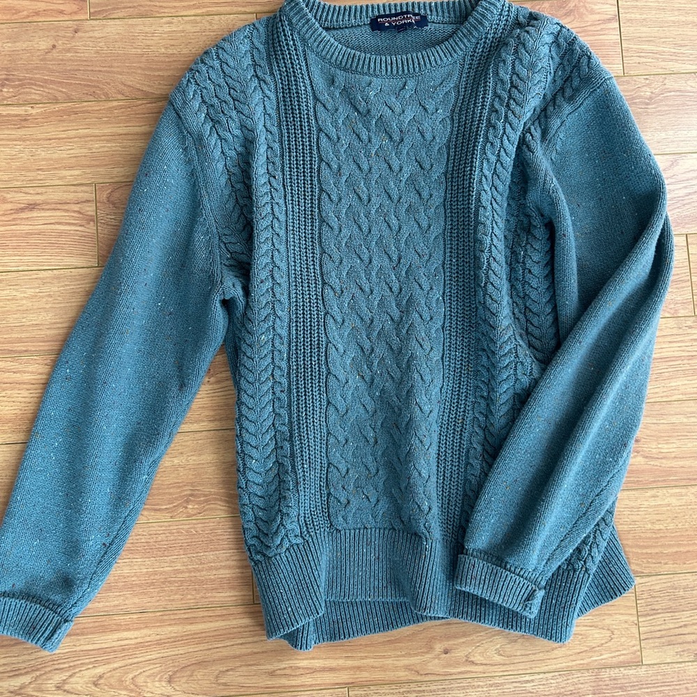 Blue Crewneck Cable Knit Sweater